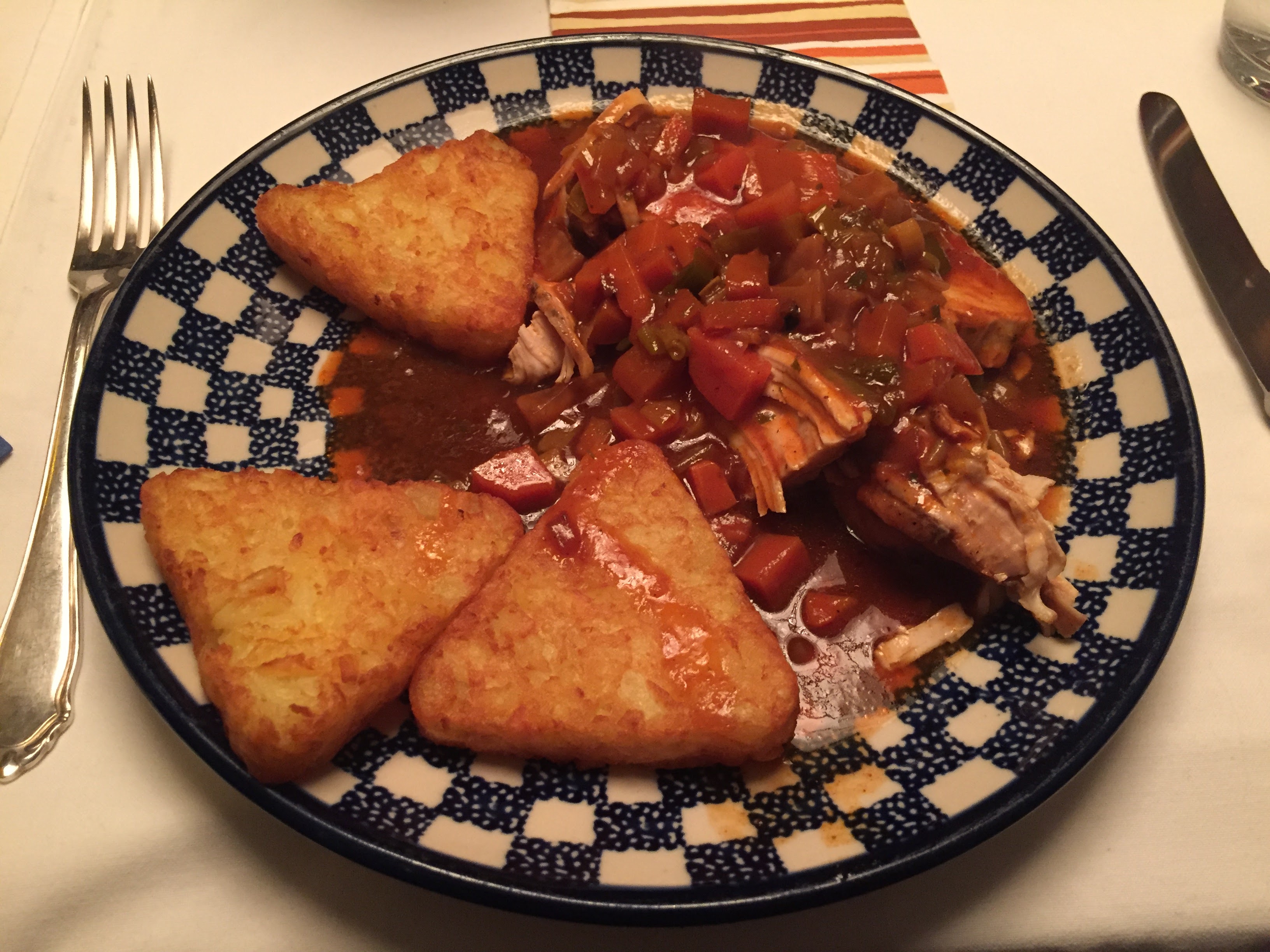 家庭料理にもポテトが付いてきます。